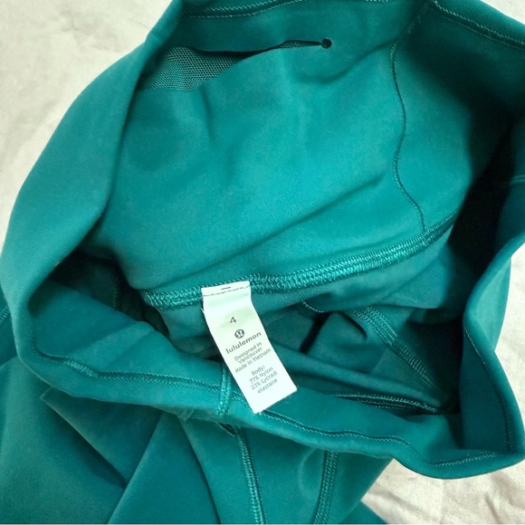 Lululemon in movement tight leggings Laguna 25” - Picture 5 of 7